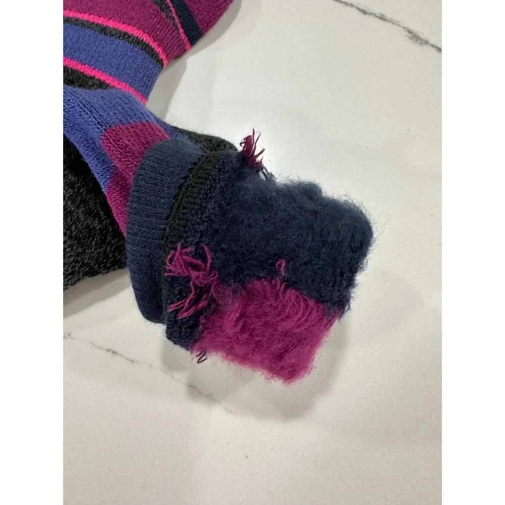Carhartt Womens Crew‎ Socks 2 Pair Bundle Striped and Horse Graphic Purple Blue